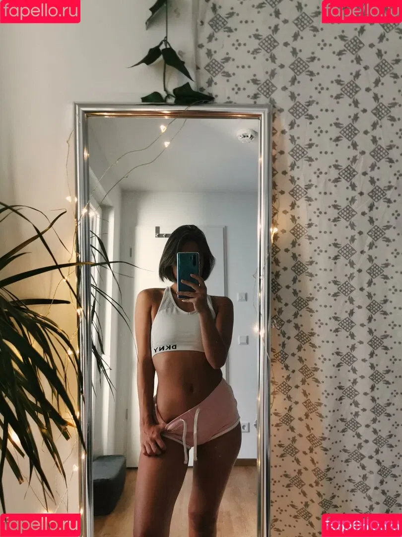 RemyReid Onlyfans Photo Gallery 