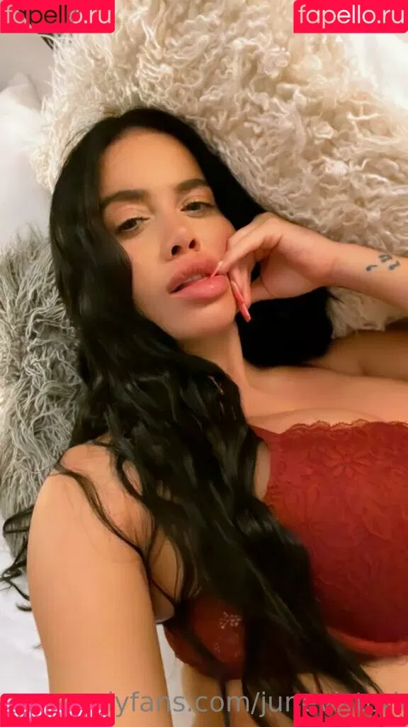 junevictoria Onlyfans Photo Gallery 