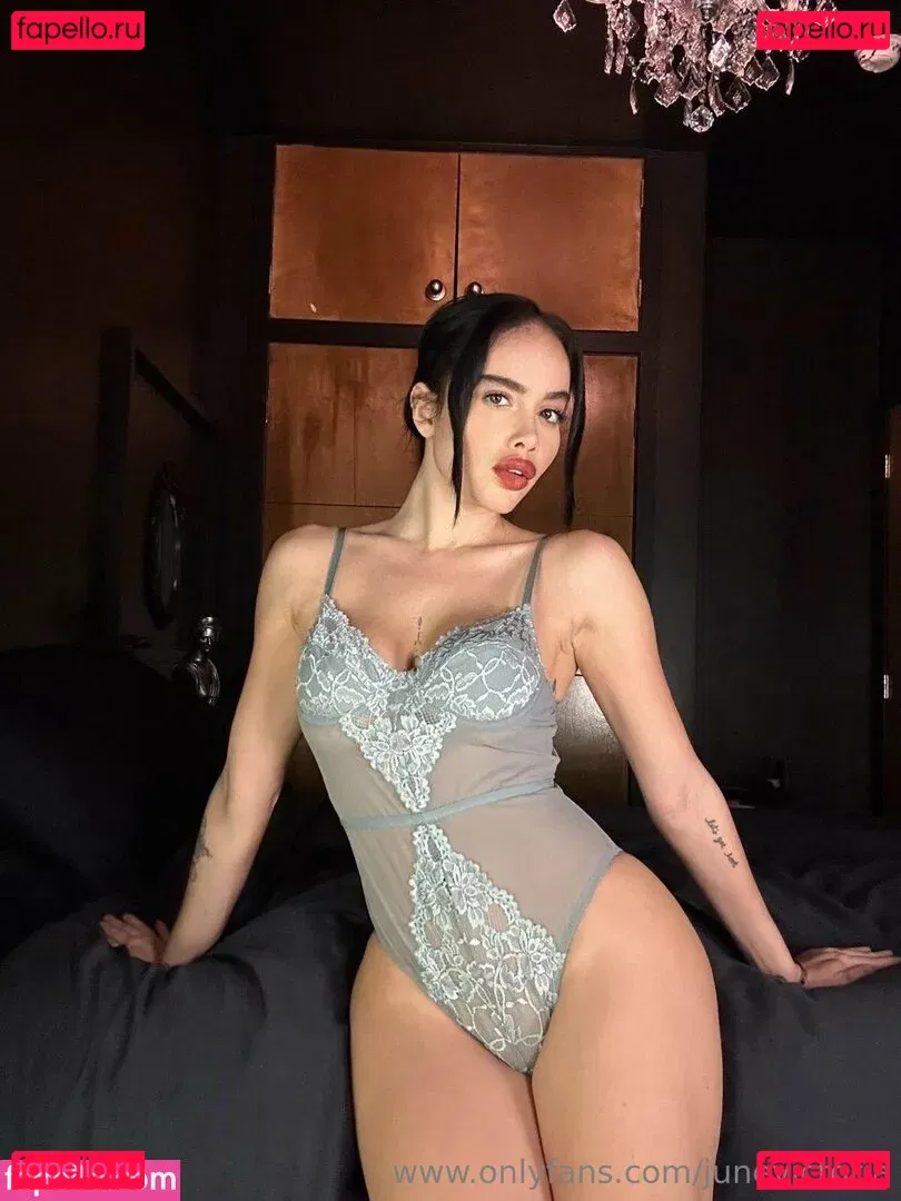 junevictoria Onlyfans Photo Gallery 