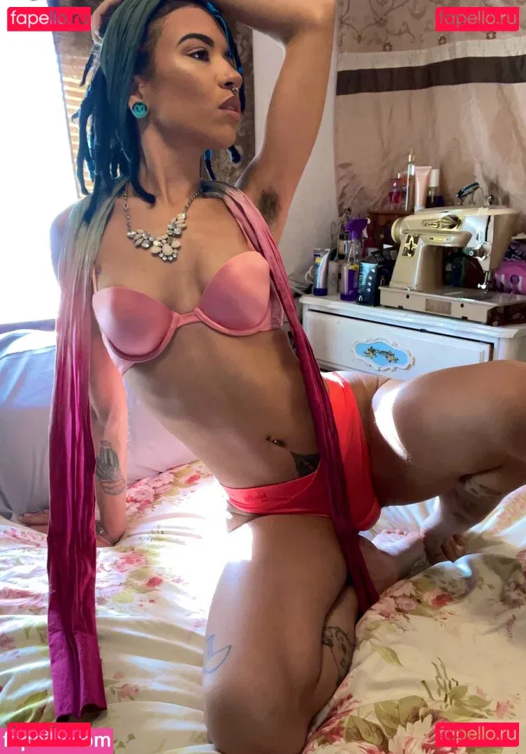 Gabi Moran Onlyfans Photo Gallery 