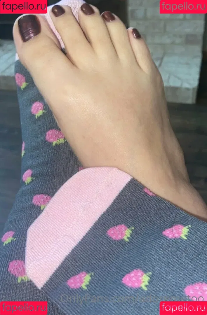 adoremetoo Onlyfans Photo Gallery 