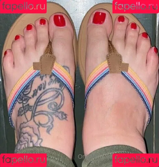adoremetoo Onlyfans Photo Gallery 