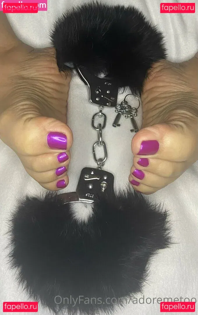 adoremetoo Onlyfans Photo Gallery 