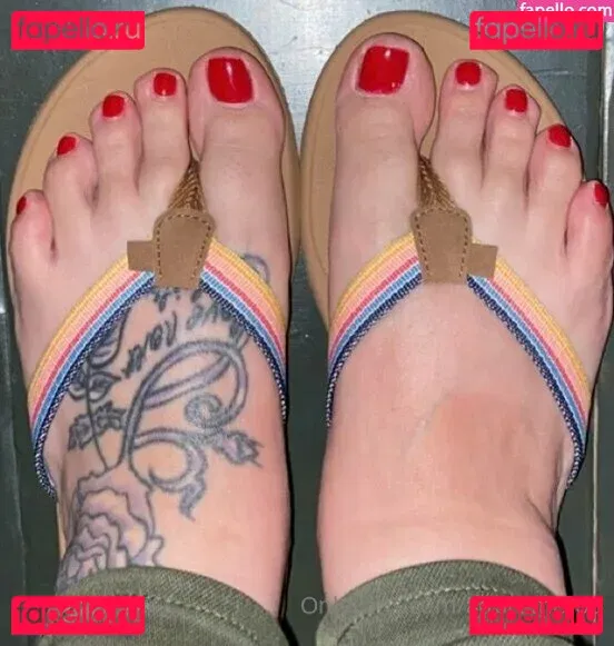 adoremetoo Onlyfans Photo Gallery 