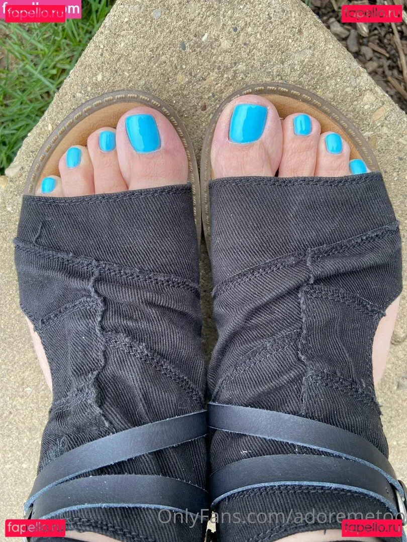 adoremetoo Onlyfans Photo Gallery 