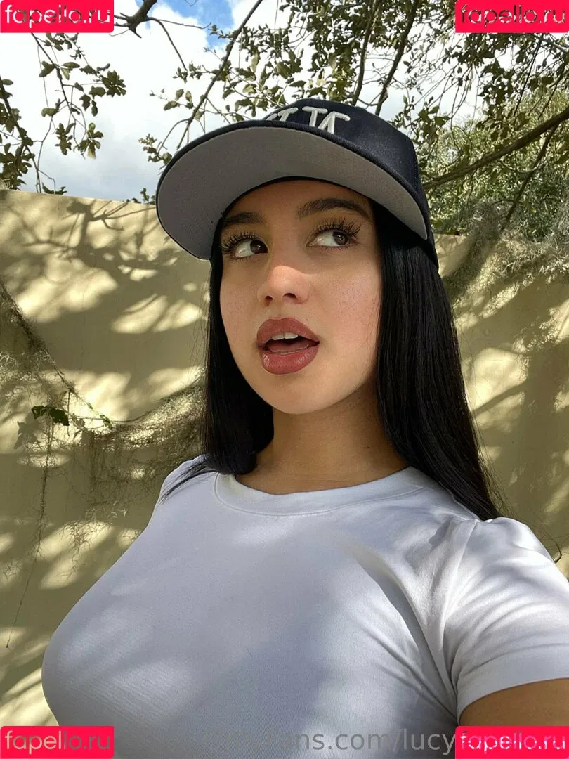 lucys_closet Onlyfans Photo Gallery 