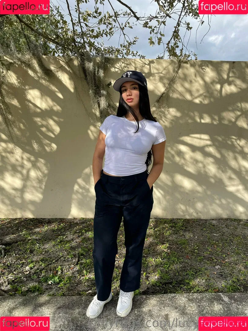lucys_closet Onlyfans Photo Gallery 
