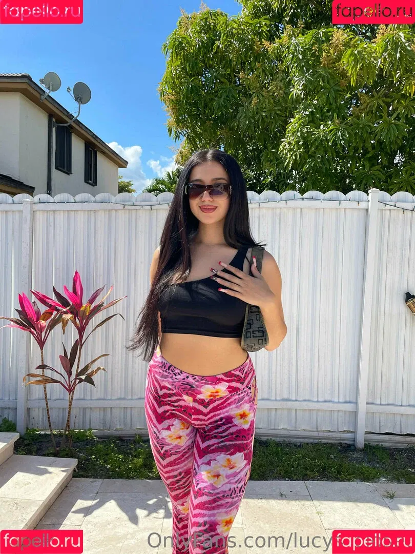 lucys_closet Onlyfans Photo Gallery 