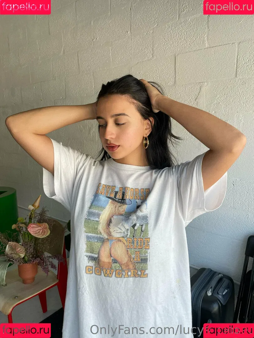 lucys_closet Onlyfans Photo Gallery 