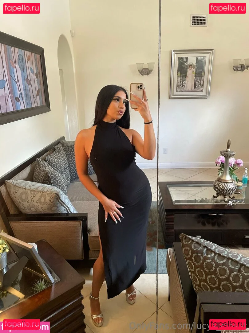 lucys_closet Onlyfans Photo Gallery 