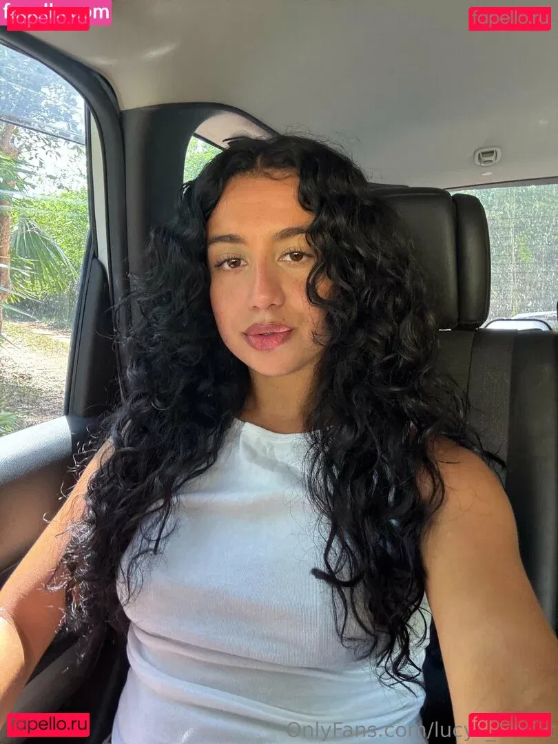 lucys_closet Onlyfans Photo Gallery 