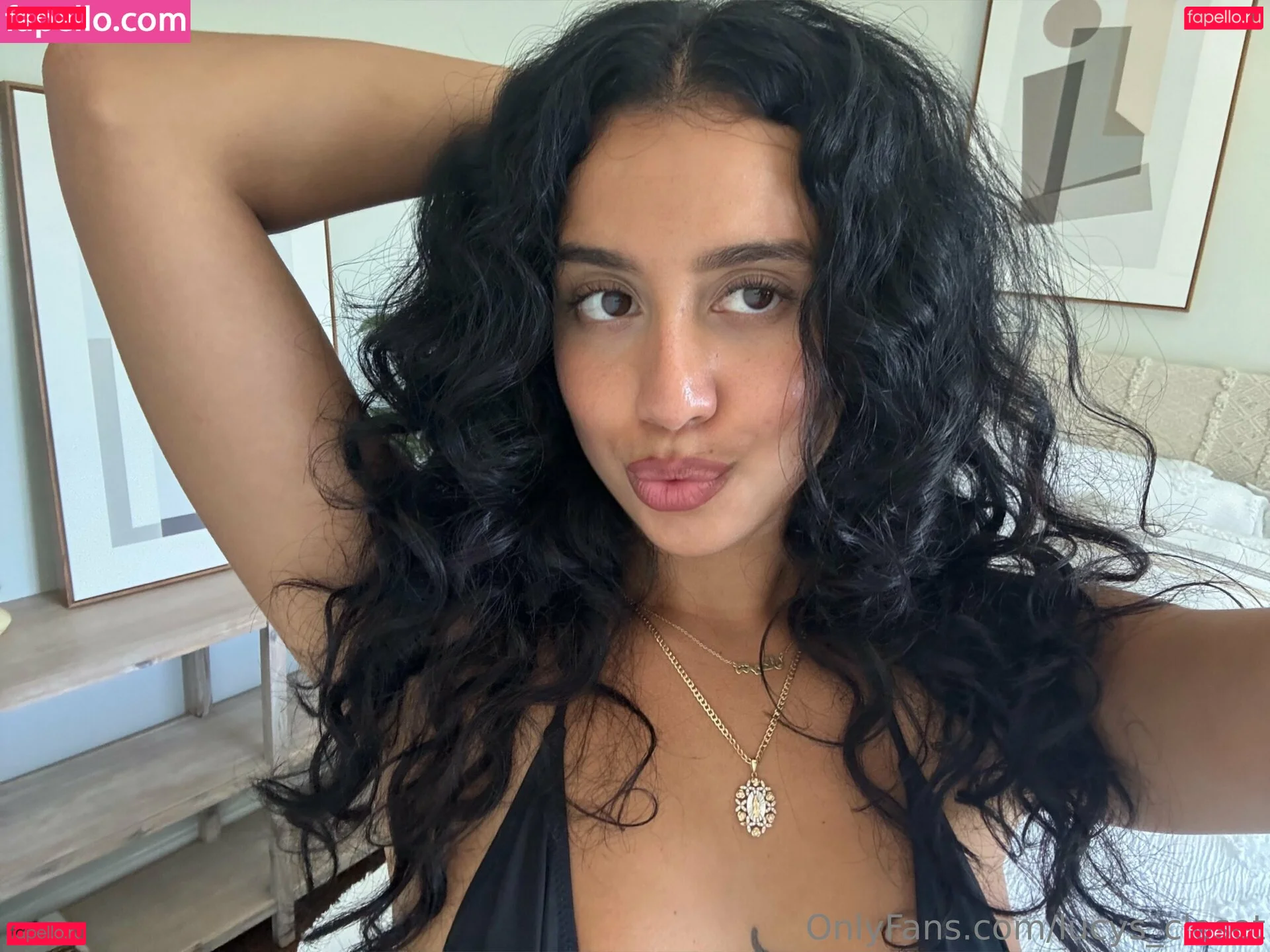 lucys_closet Onlyfans Photo Gallery 