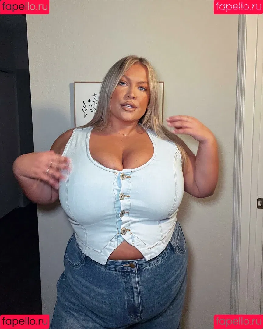 Hayden Onlyfans Photo Gallery 