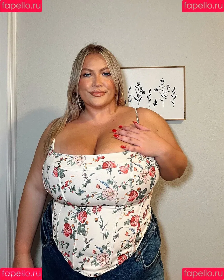 Hayden Onlyfans Photo Gallery 