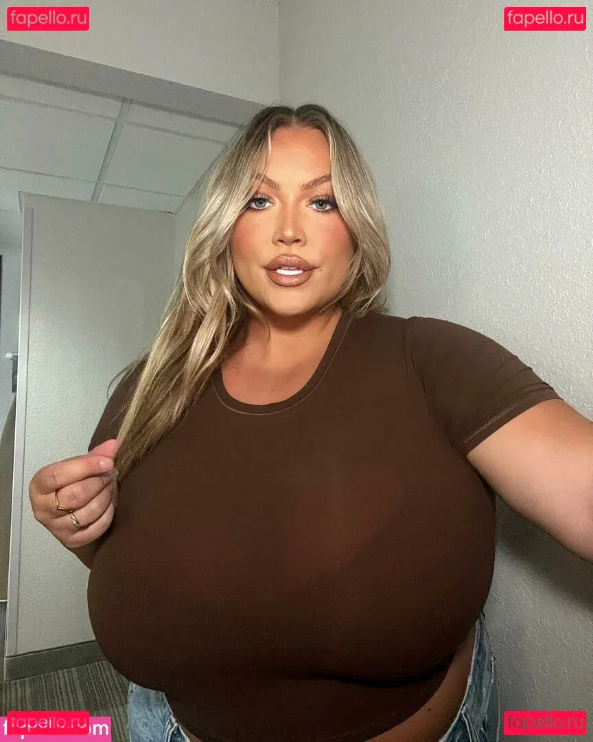 Hayden Onlyfans Photo Gallery 