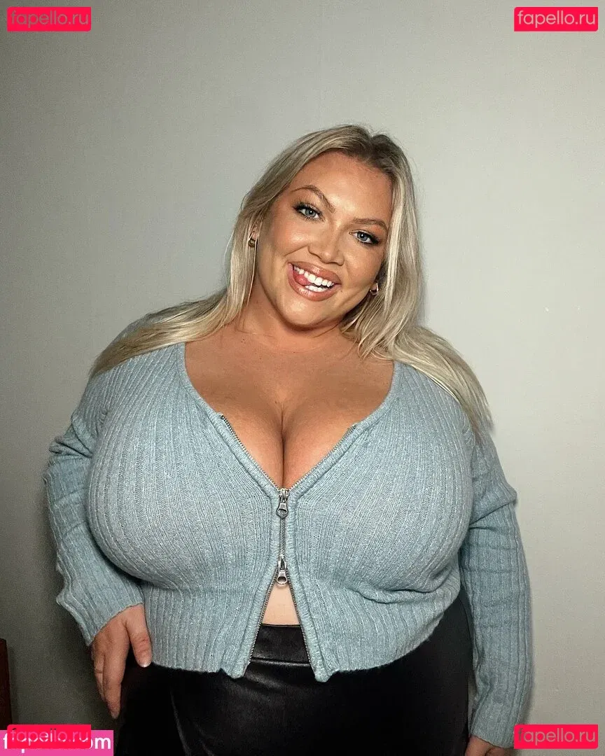 Hayden Onlyfans Photo Gallery 