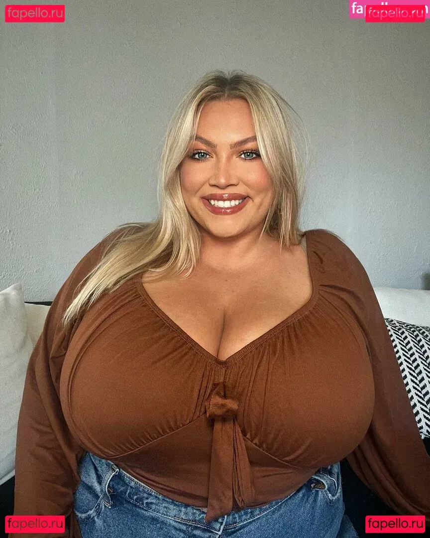 Hayden Onlyfans Photo Gallery 