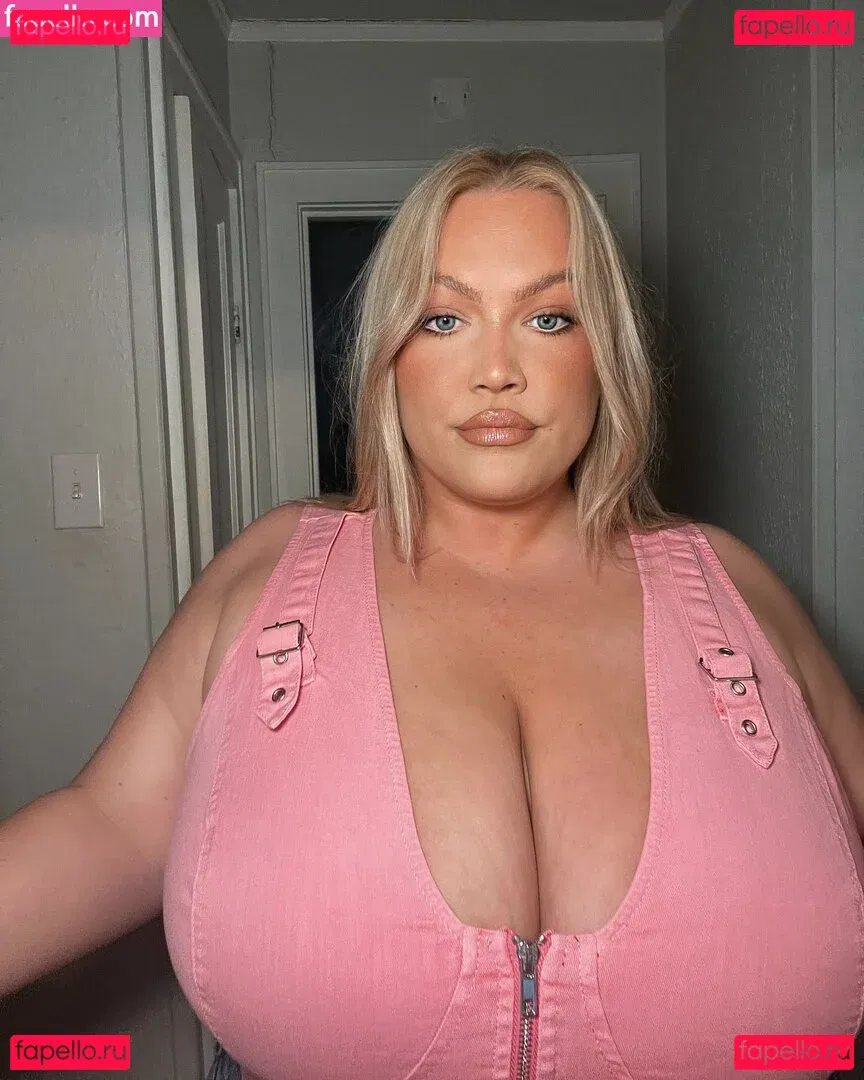 Hayden Onlyfans Photo Gallery 