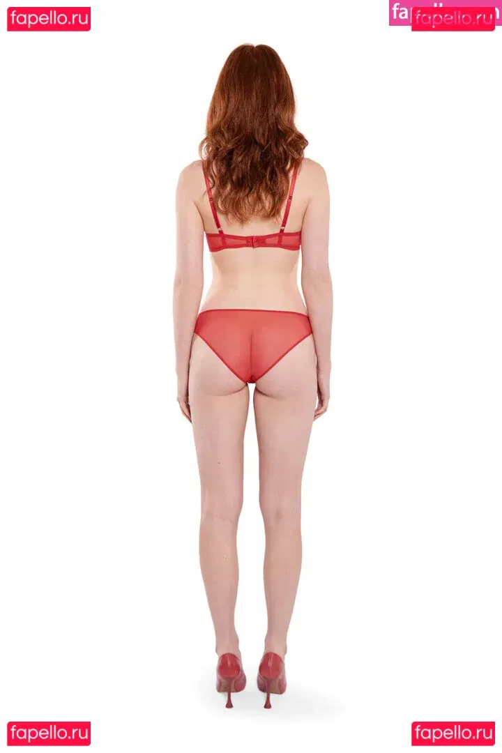 Zhenya_foxxx Onlyfans Photo Gallery 