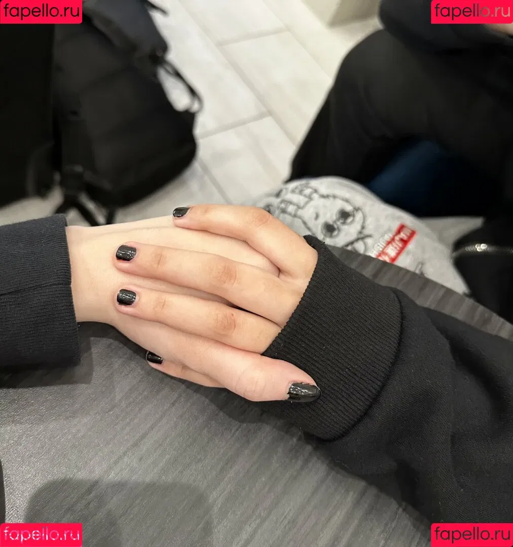 Rainhoe Onlyfans Photo Gallery 
