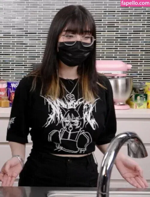 Rainhoe Onlyfans Photo Gallery 