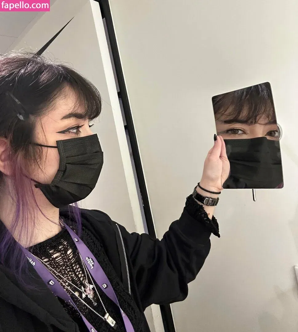 Rainhoe Onlyfans Photo Gallery 