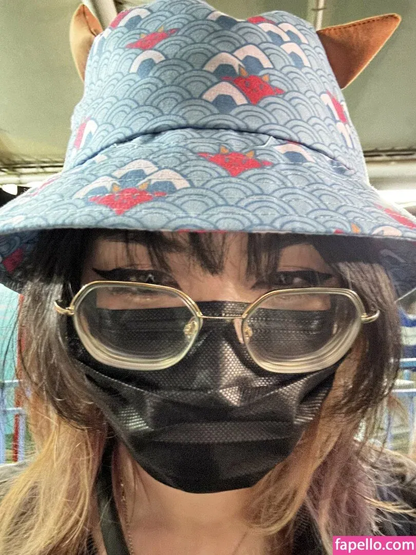 Rainhoe Onlyfans Photo Gallery 