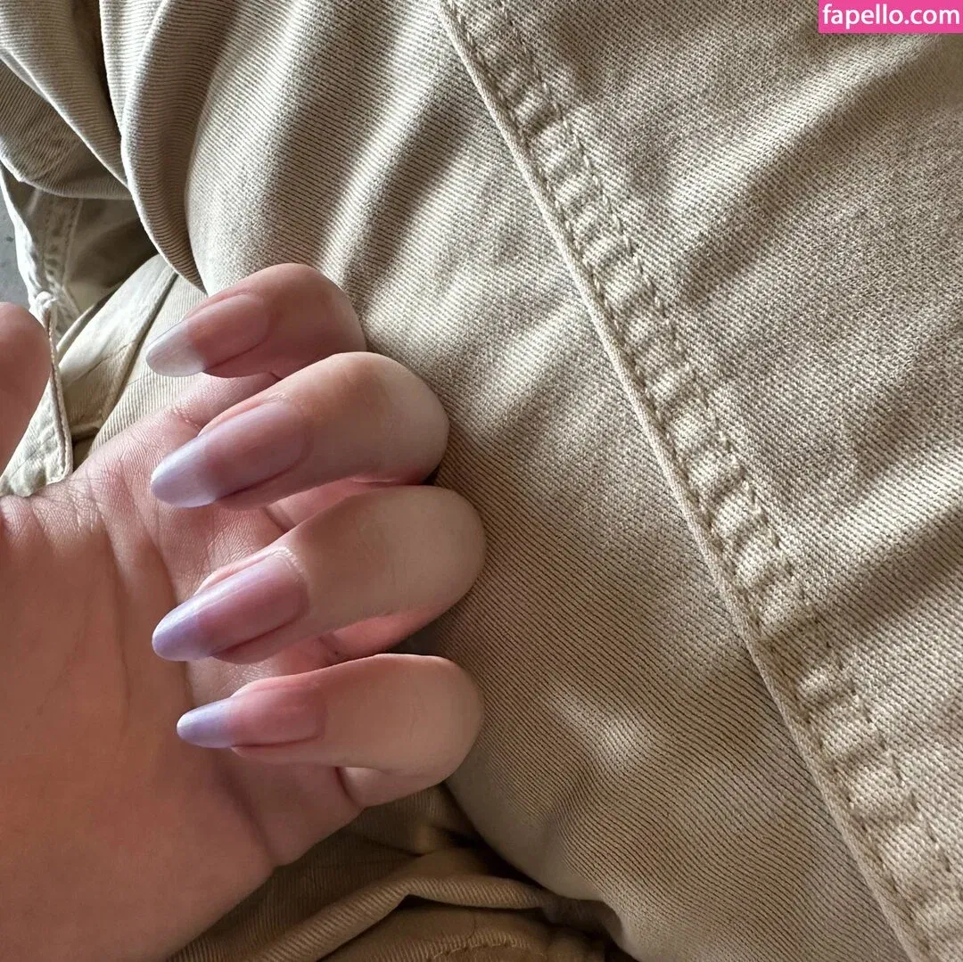 Rainhoe Onlyfans Photo Gallery 