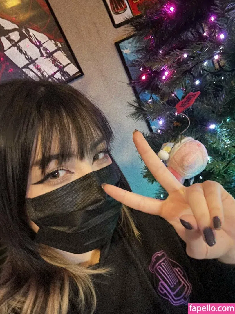 Rainhoe Onlyfans Photo Gallery 