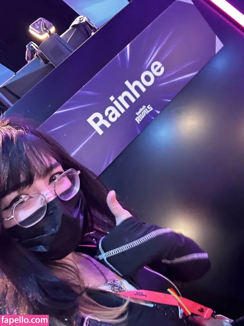 Rainhoe Onlyfans Photo Gallery 