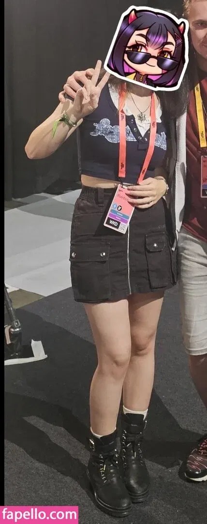 Rainhoe Onlyfans Photo Gallery 