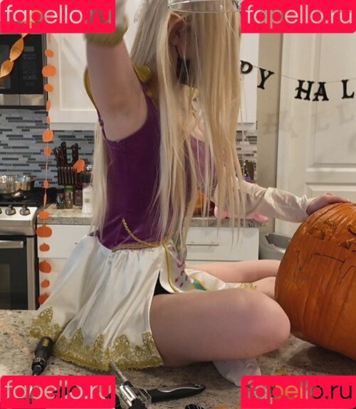 Rainhoe Nude Onlyfans Photo 185