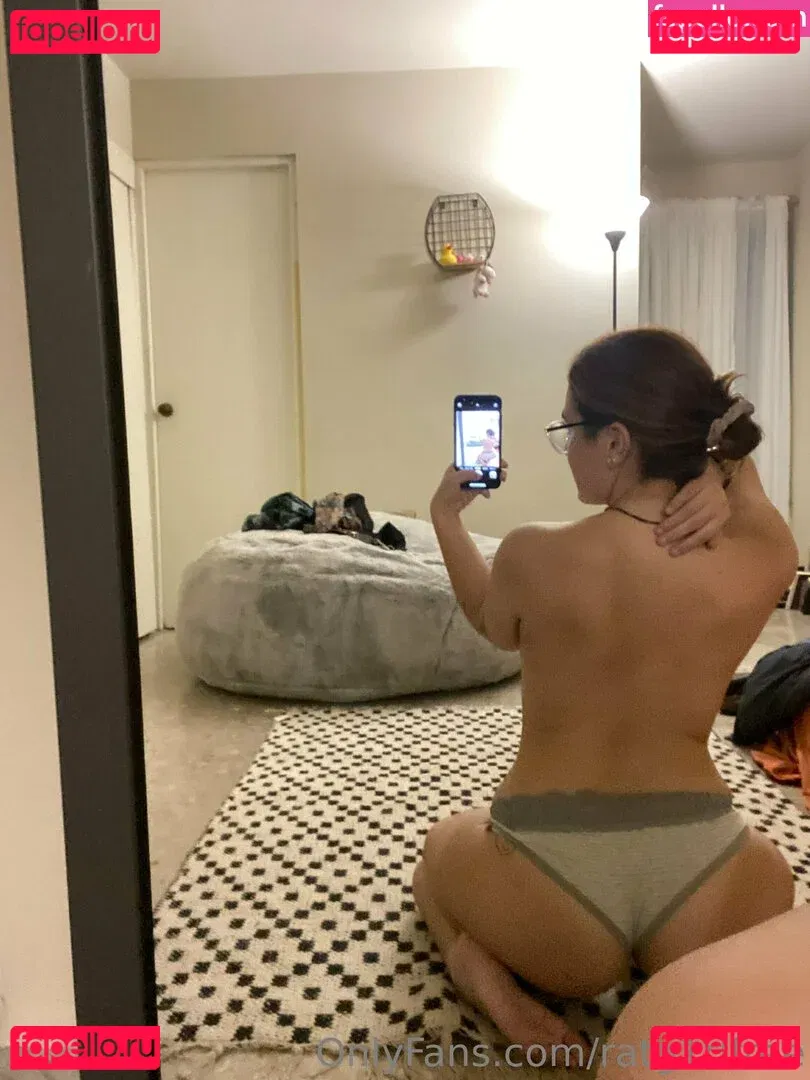 Ratg1rl Onlyfans Photo Gallery 