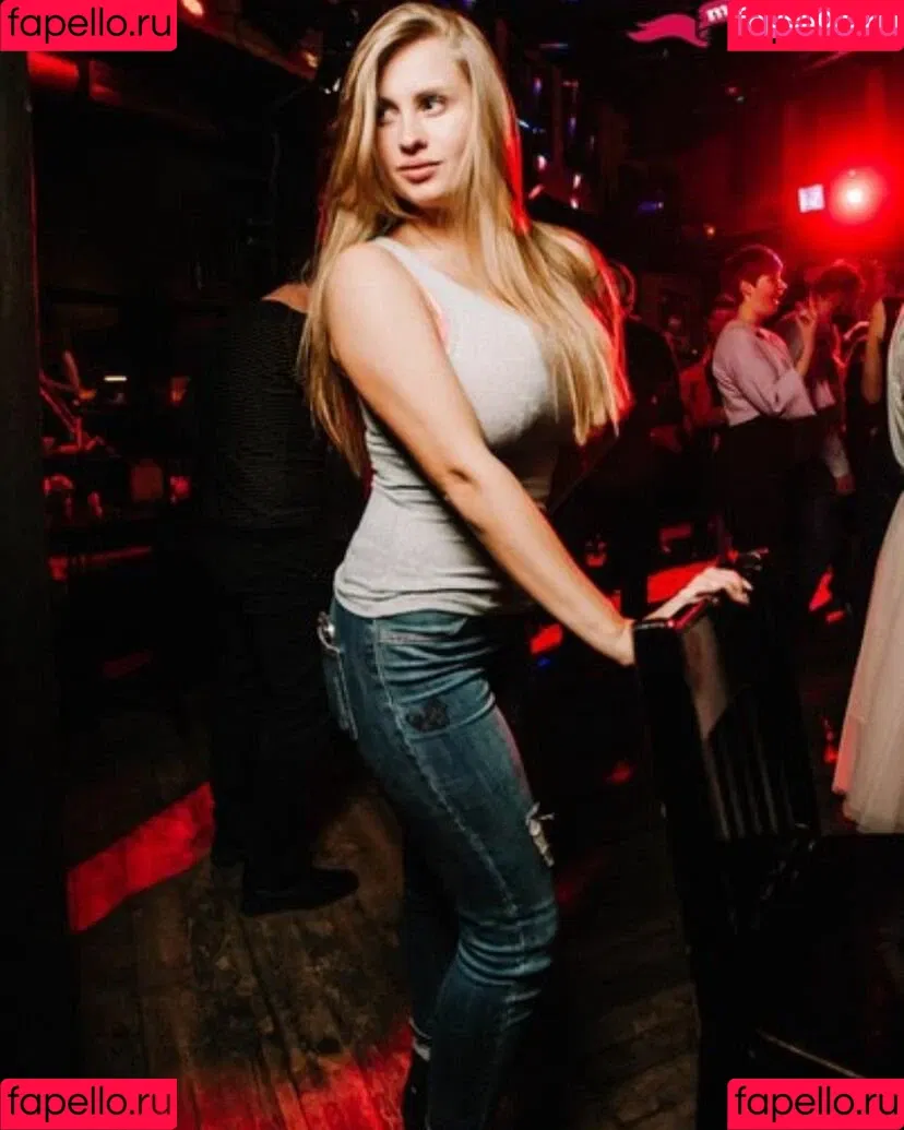 Olga Velichko Onlyfans Photo Gallery 