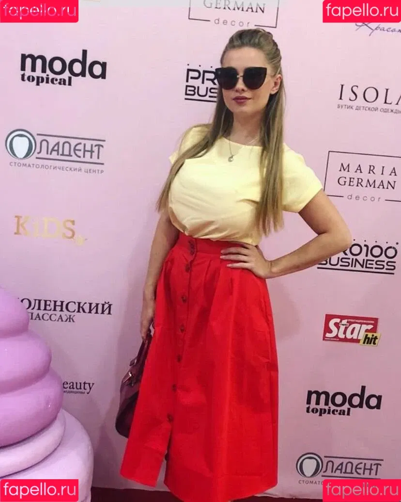 Olga Velichko Onlyfans Photo Gallery 
