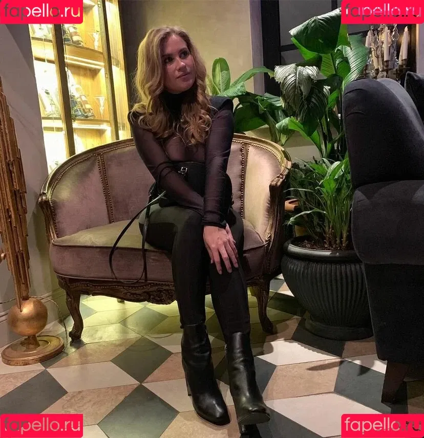 Olga Velichko Onlyfans Photo Gallery 