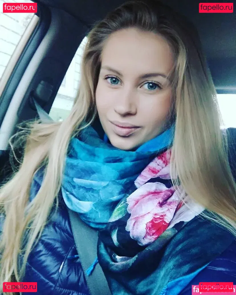 Olga Velichko Onlyfans Photo Gallery 
