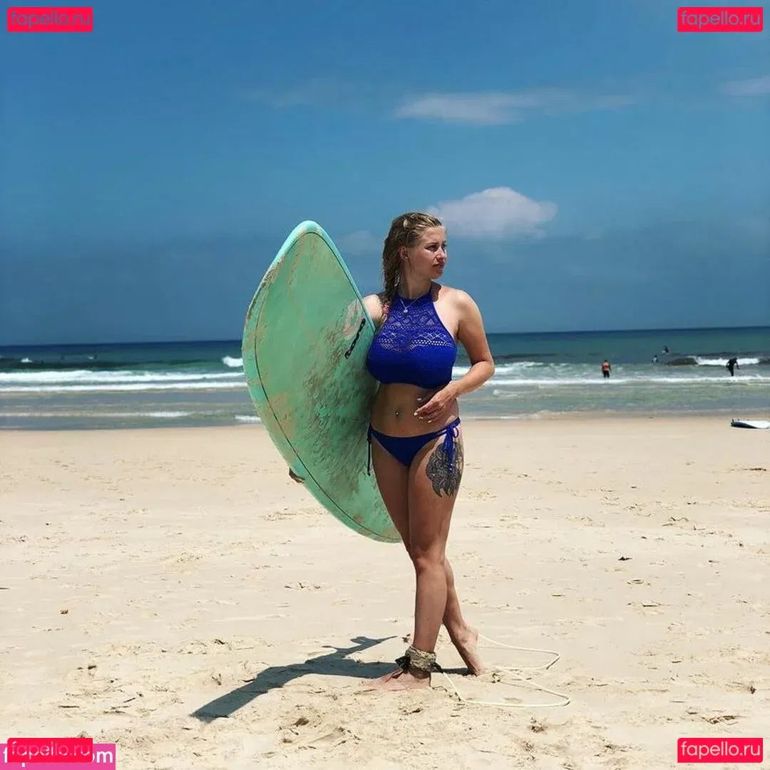 Olga Velichko Onlyfans Photo Gallery 