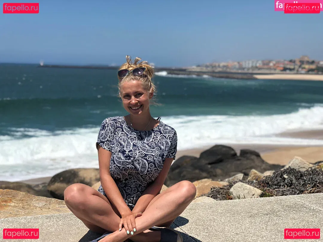 Olga Velichko Onlyfans Photo Gallery 