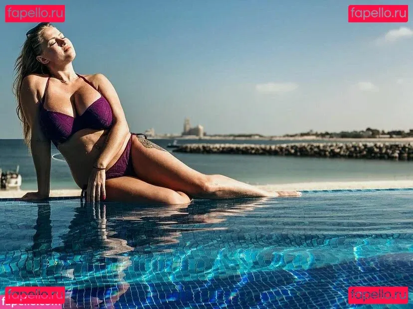 Olga Velichko Onlyfans Photo Gallery 