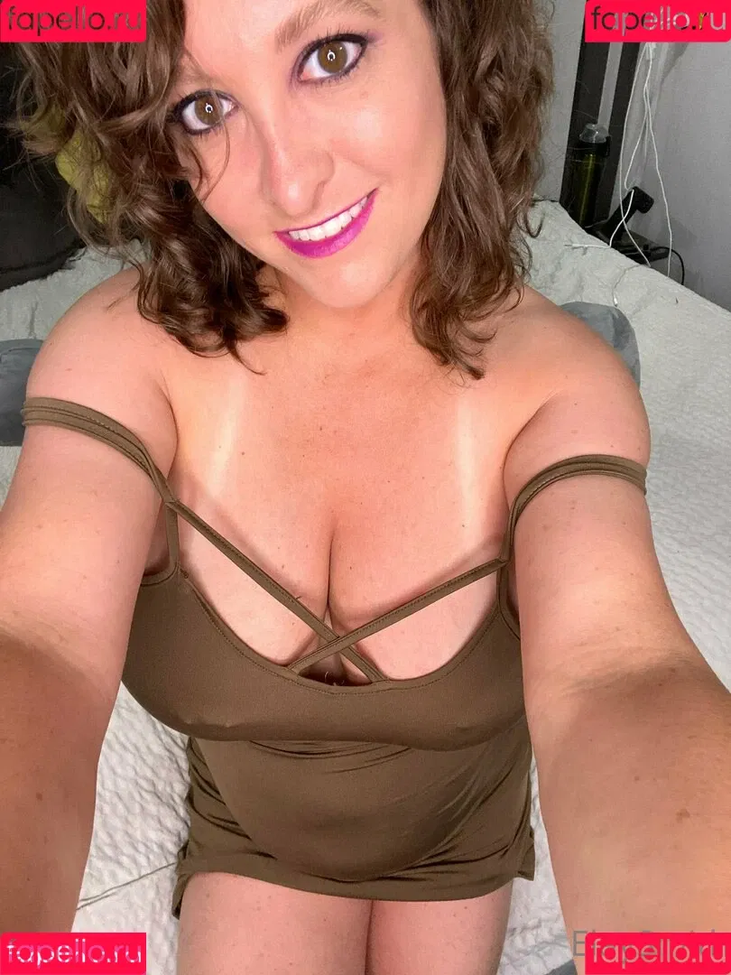 elaysmithfree Onlyfans Photo Gallery 