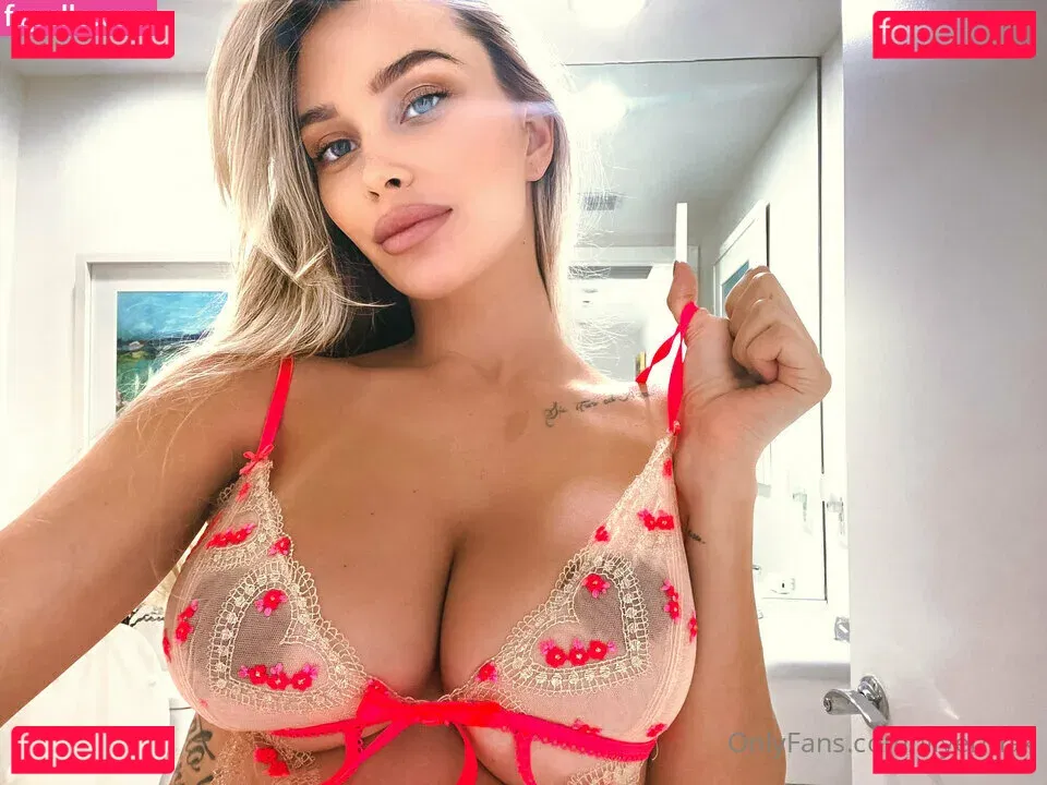 Lily Ermak Onlyfans Photo Gallery 