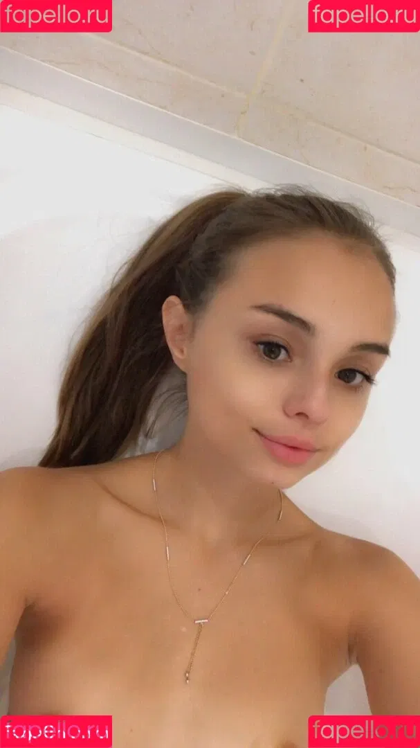 Misss Vikka Onlyfans Photo Gallery 