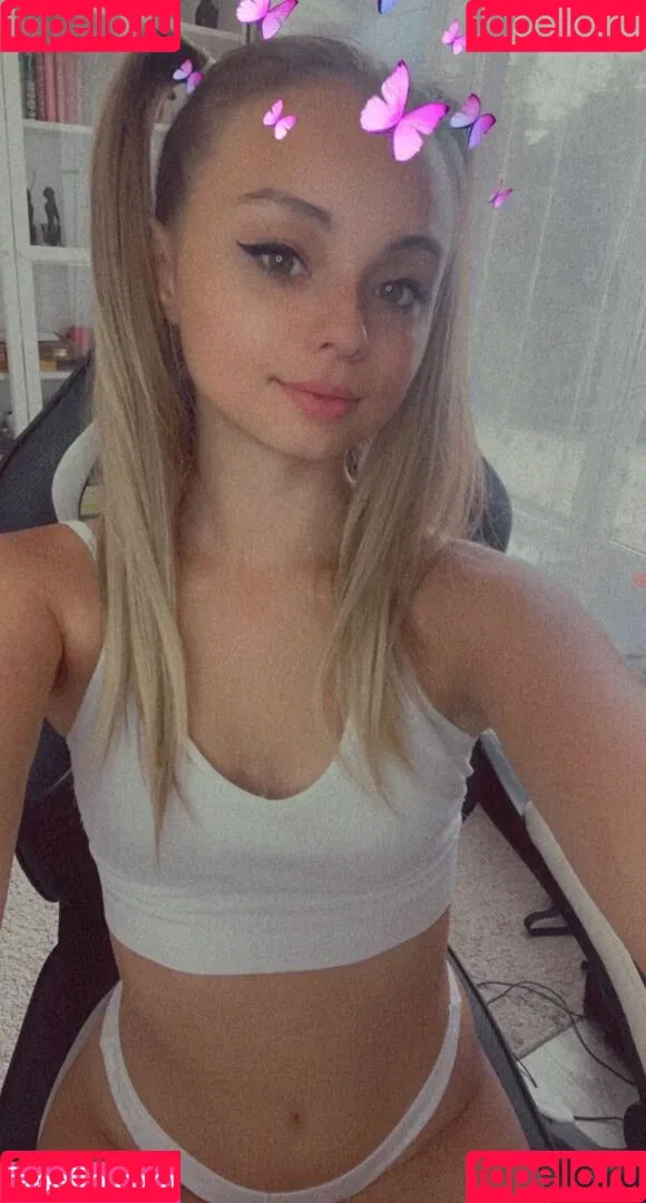Misss Vikka Onlyfans Photo Gallery 