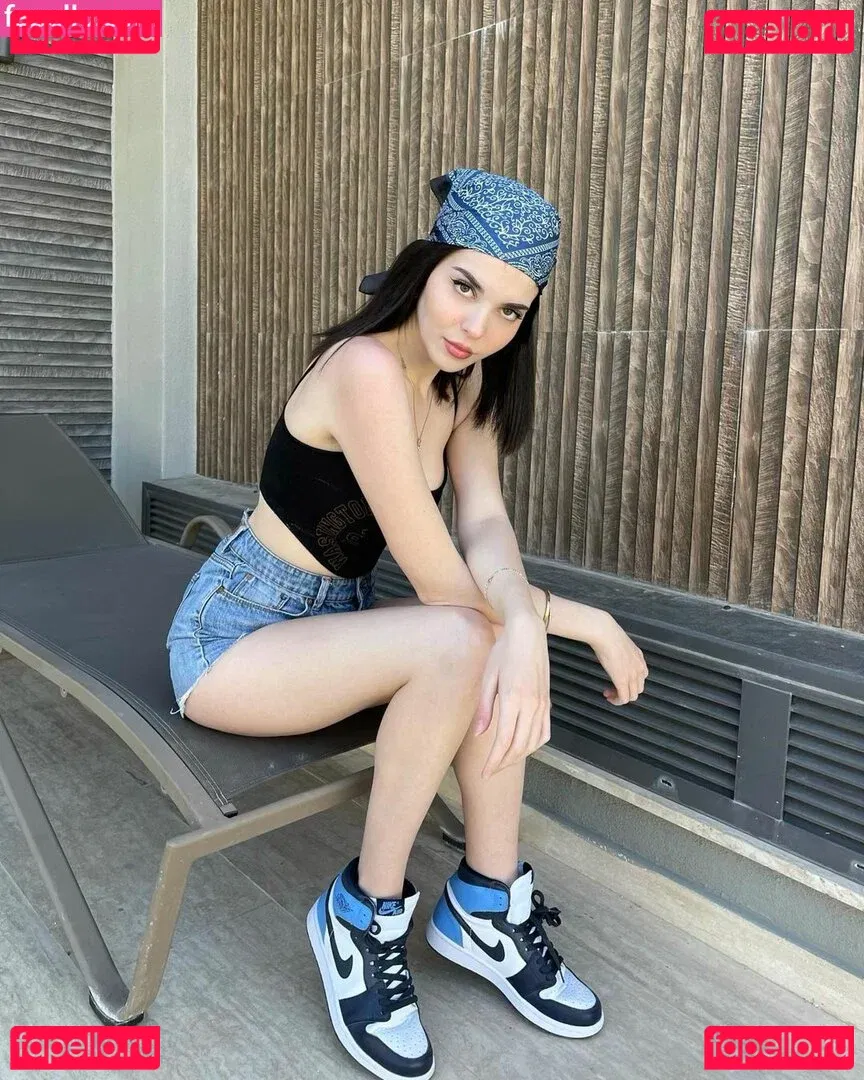 melisayamac Onlyfans Photo Gallery 