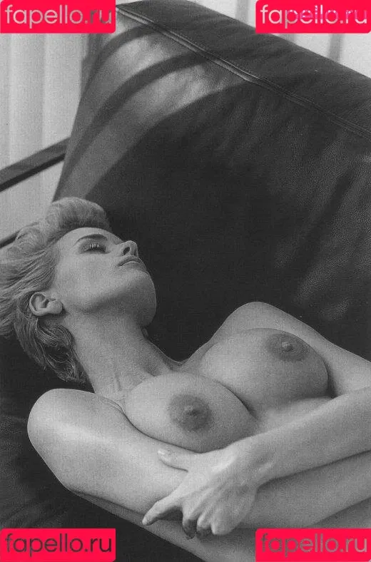 Bond Girls Nude Onlyfans Photo Gallery 