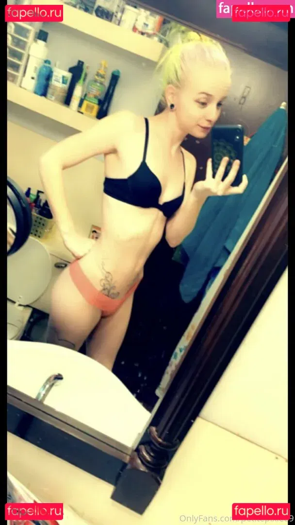 petitepixie69 Onlyfans Photo Gallery 