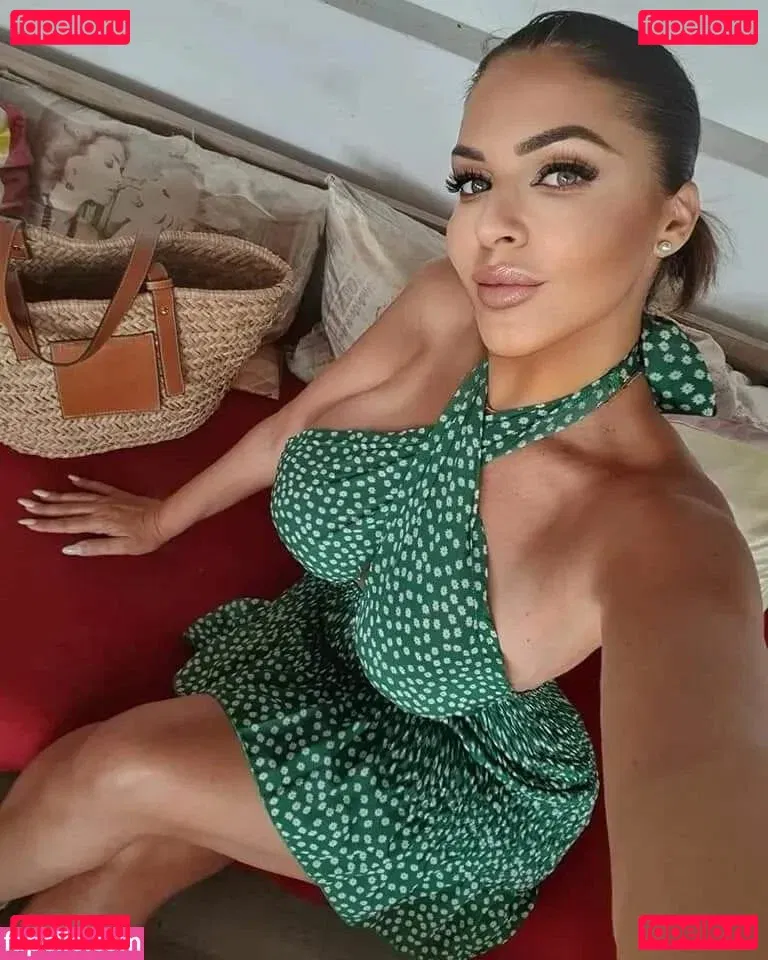 Raquel Sanchez Onlyfans Photo Gallery 