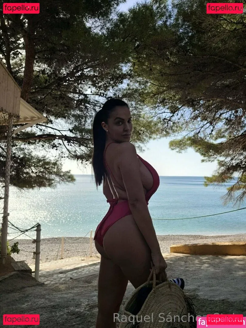 Raquel Sanchez Onlyfans Photo Gallery 