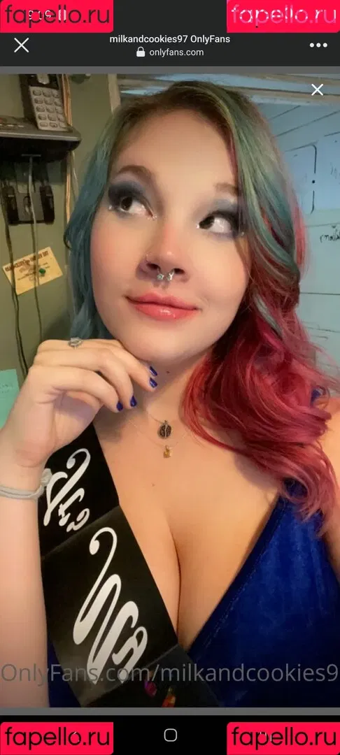 milkandcookies97 Onlyfans Photo Gallery 